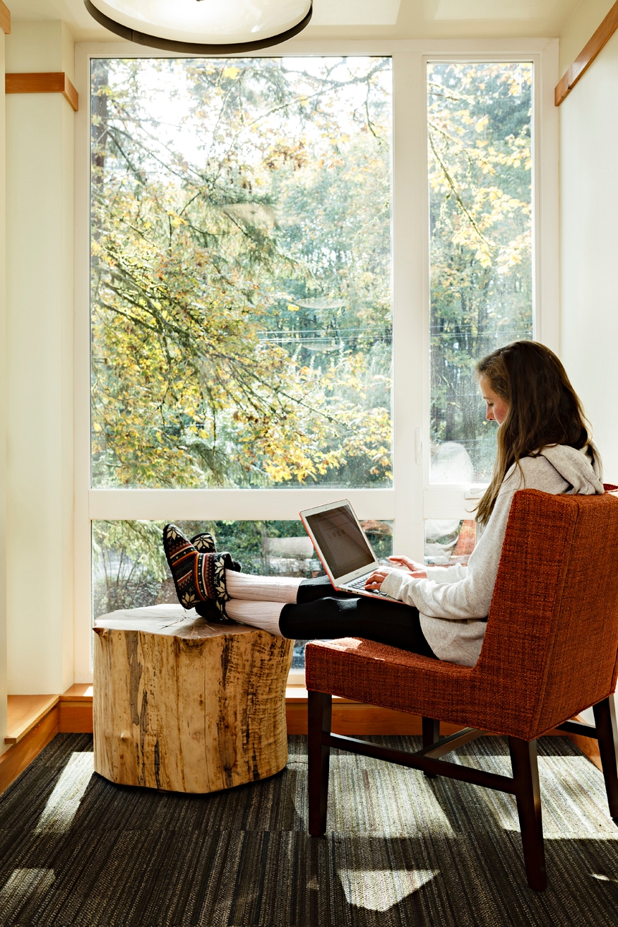 Lewis and Clark College Edna L. Holmes Residence Hall LEED Gold